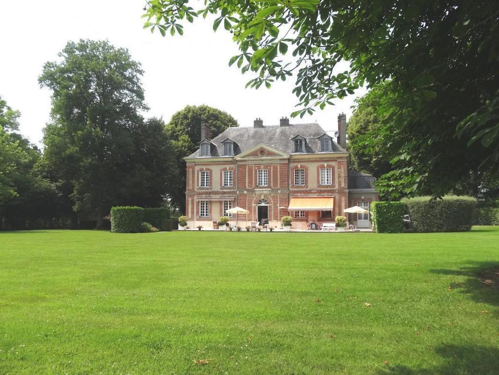 Готель Chateau De Maillot Bonneville-la-Louvet Екстер'єр фото
